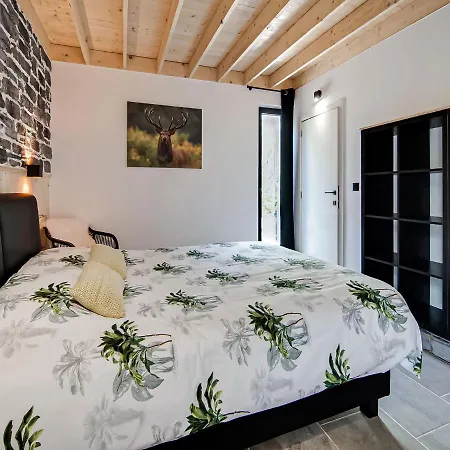 In Biron With Barrel Sauna And Hot Tub Chalet *