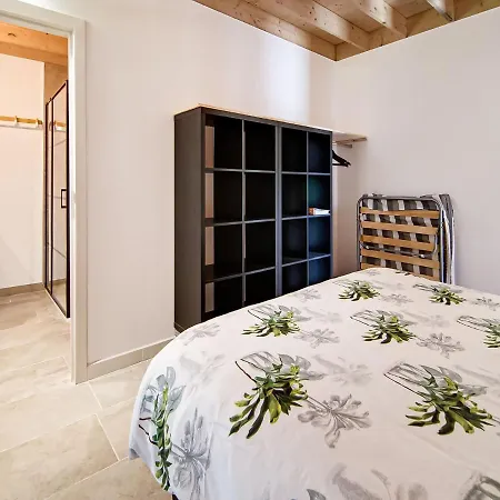 In Biron With Barrel Sauna And Hot Tub Chalet Erezee